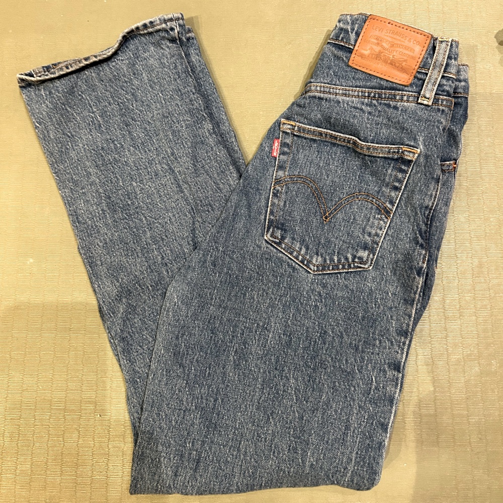 Levi’s Ribcage straight jeans size 26